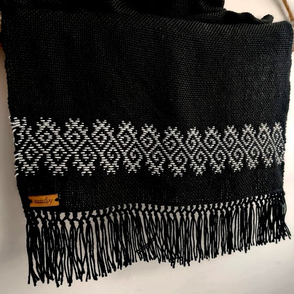 Pashminas Guaico tejidas en telar artesanales